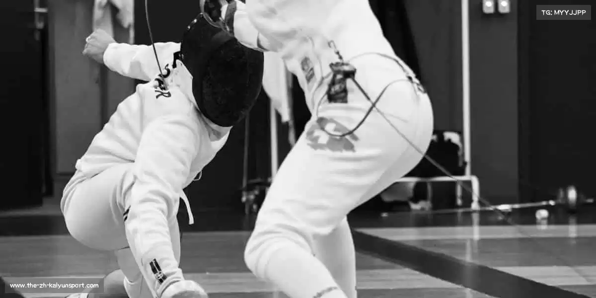 <strong>开云体育</strong>穿上热爱，⚽️ 用装备诠释你的体育态度，做球场最靓的崽！